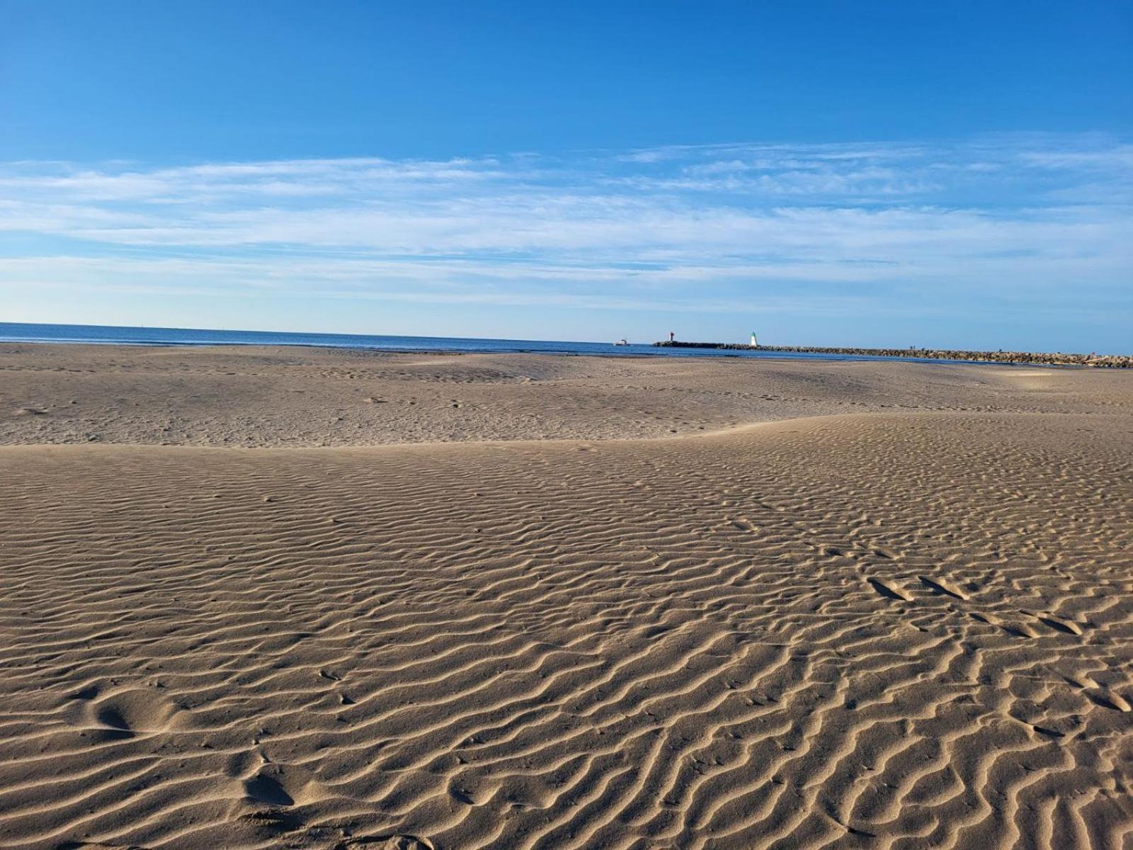 Grand Studio Cabine Proche Plage Et Port Gruissan Zewnętrze zdjęcie
