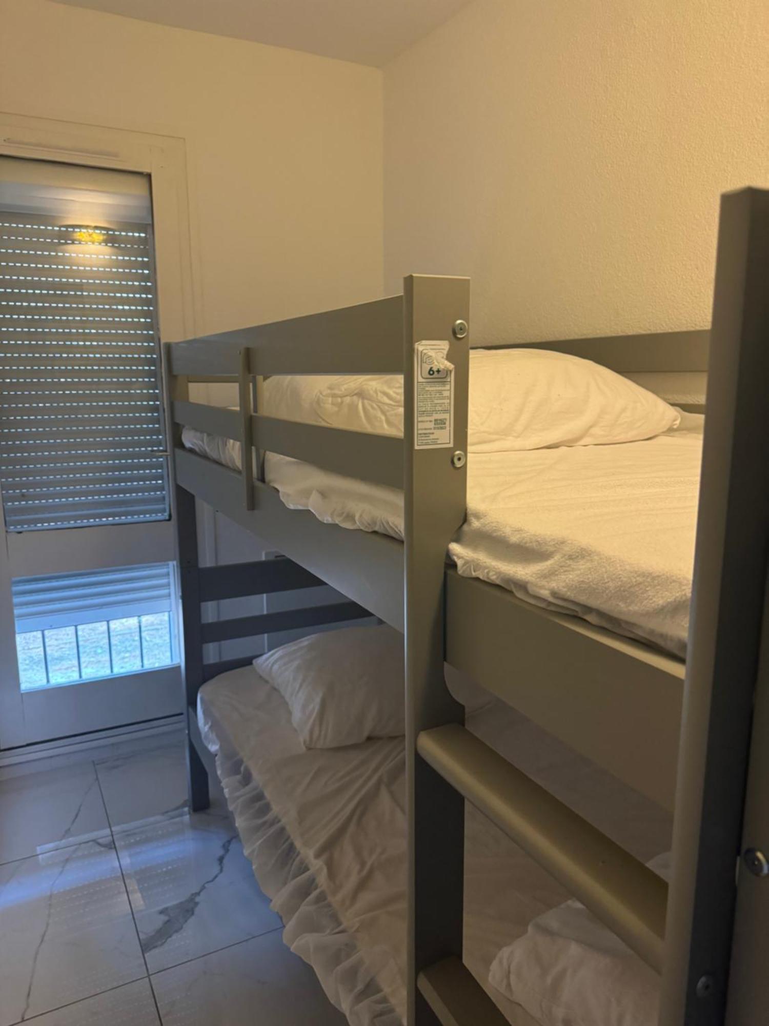 Grand Studio Cabine Proche Plage Et Port Gruissan Zewnętrze zdjęcie