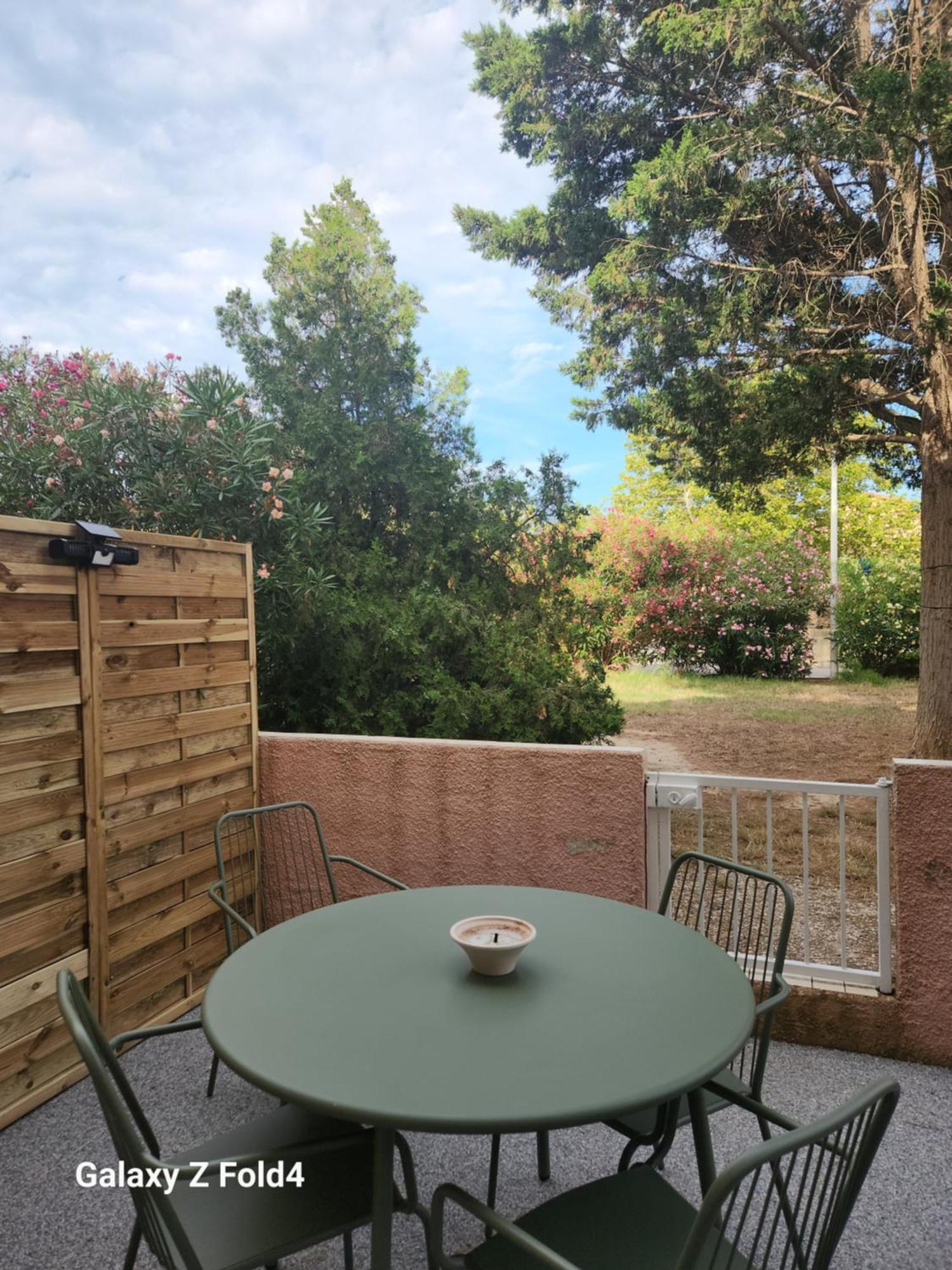 Grand Studio Cabine Proche Plage Et Port Gruissan Zewnętrze zdjęcie